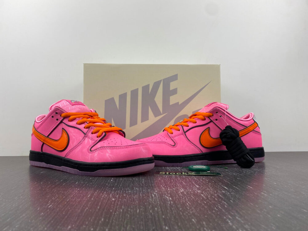 The Powerpuff Girls x Nike SB Dunk Low “Blossom” - 18