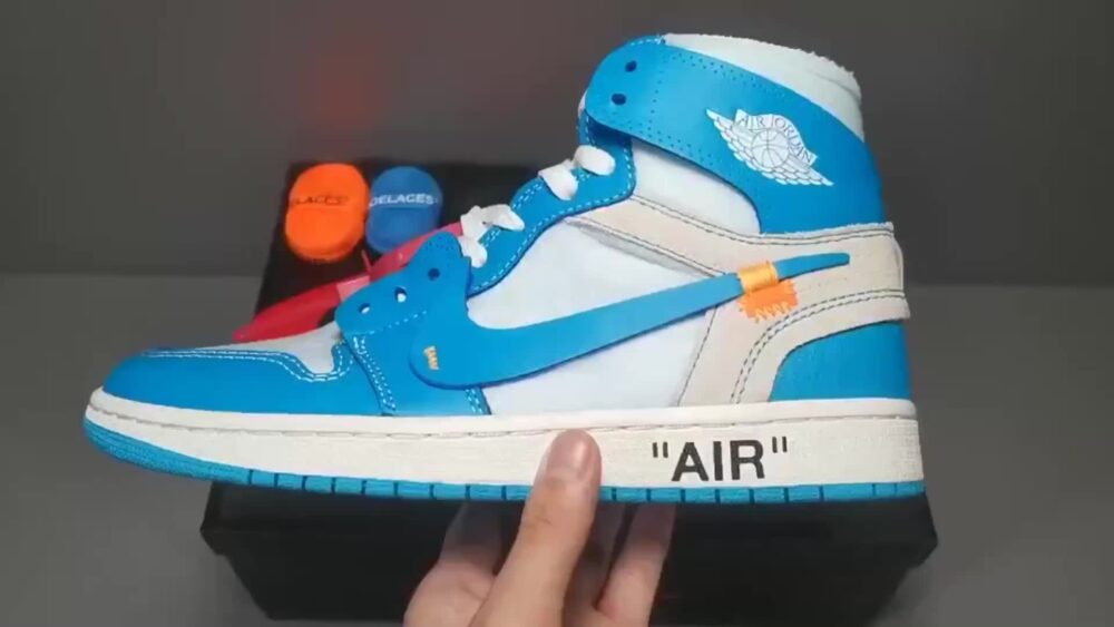 Jordan 1 Retro High Off-White University Blue Extended Size - 10