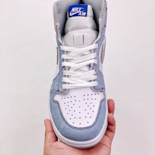 Jordan 1 Retro High OG Hyper Royal - 12