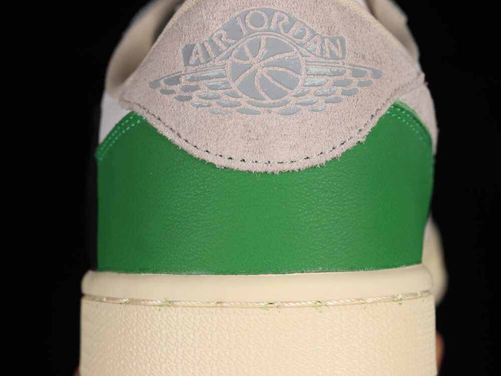 Travis Scott X Air Jordan 1 Low White Green - 17