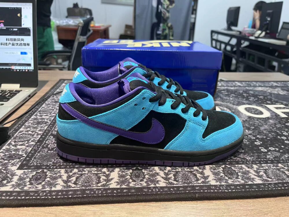 Nike SB Dunk Low Skeletor - 7