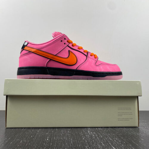 The Powerpuff Girls x Nike SB Dunk Low “Blossom” - 14