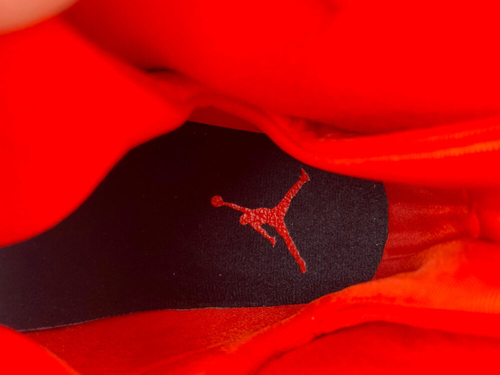 Jordan 9 Retro Chile Red - 17