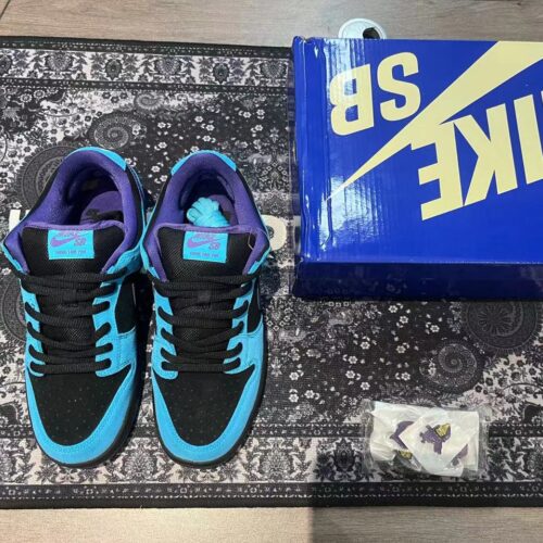 Nike SB Dunk Low Skeletor - 3