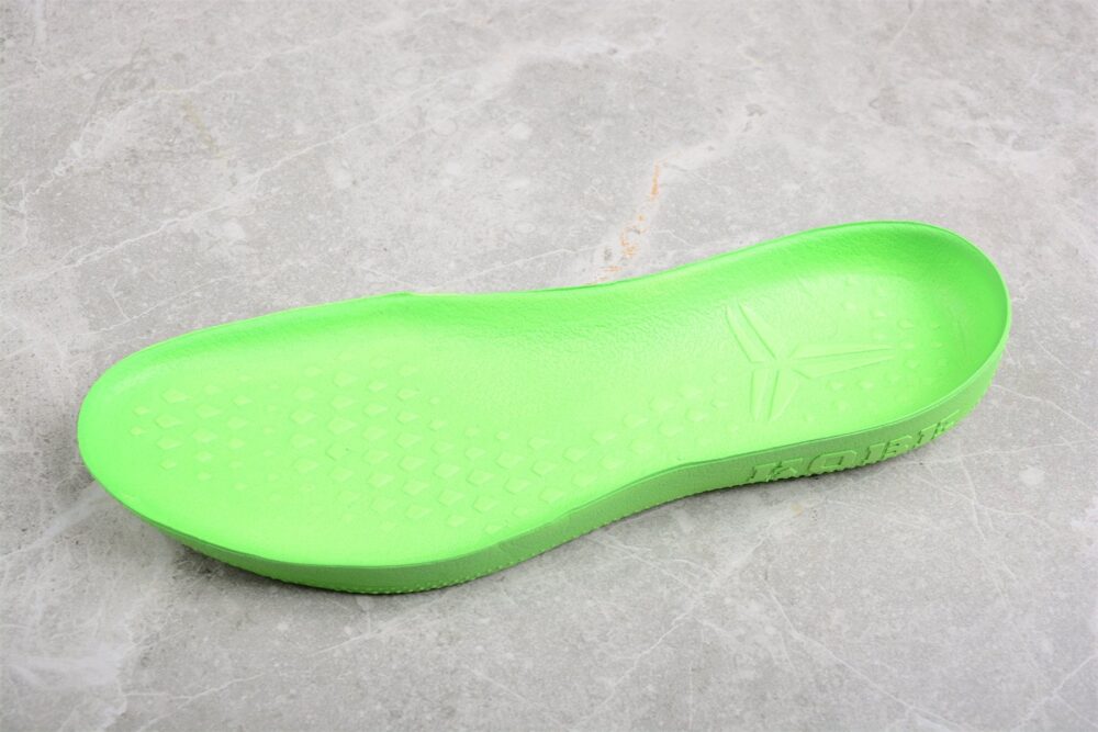 Nike Kobe 9 Elite Perspective - 8