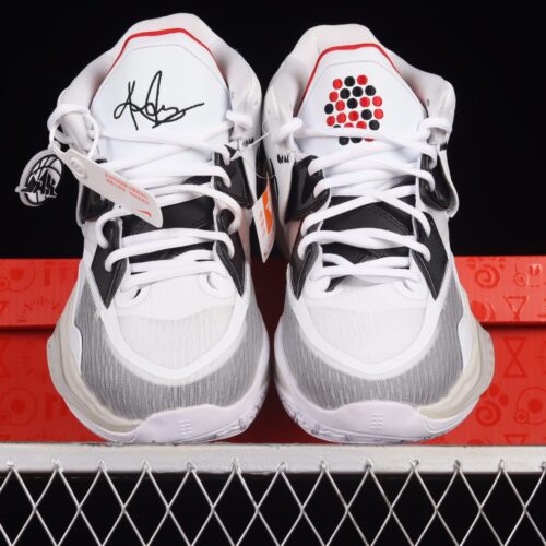 Nike Kyrie Infinity Man Machine - 9