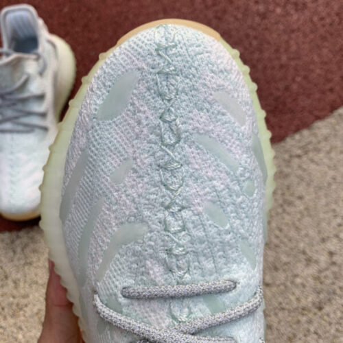 Yeezy 350 V3 Runner - 11
