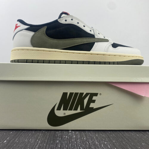 Travis Scott x Air Jordan 1 Low OG “Olive” - 11