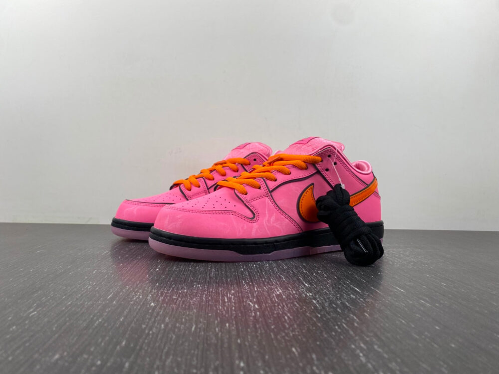 The Powerpuff Girls x Nike SB Dunk Low “Blossom” - 20