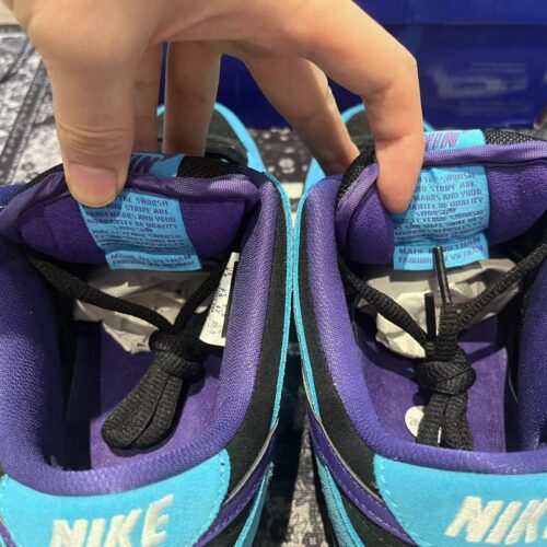 Nike SB Dunk Low Skeletor - 2