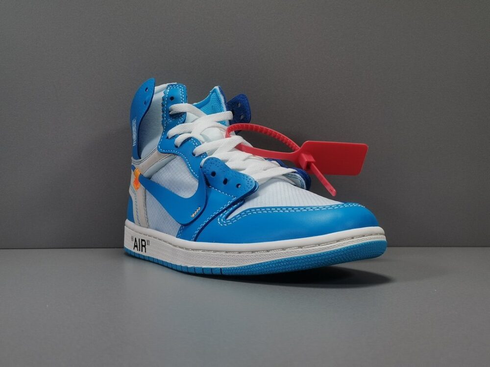Jordan 1 Retro High Off-White University Blue Extended Size - 9