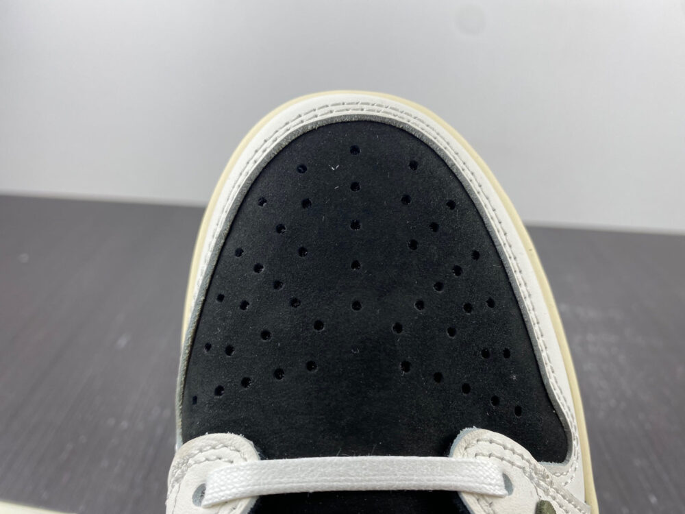 Travis Scott x Air Jordan 1 Low OG “Olive” - 19