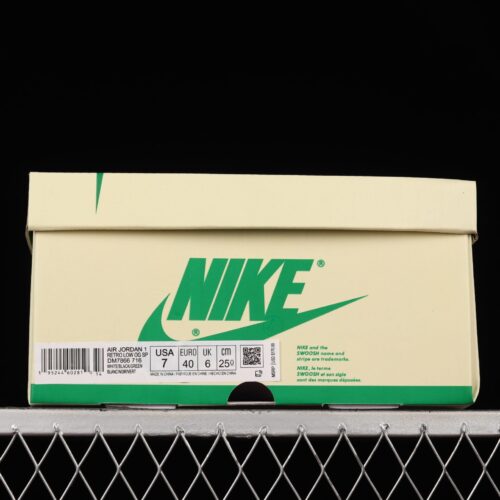 Travis Scott X Air Jordan 1 Low White Green - 7