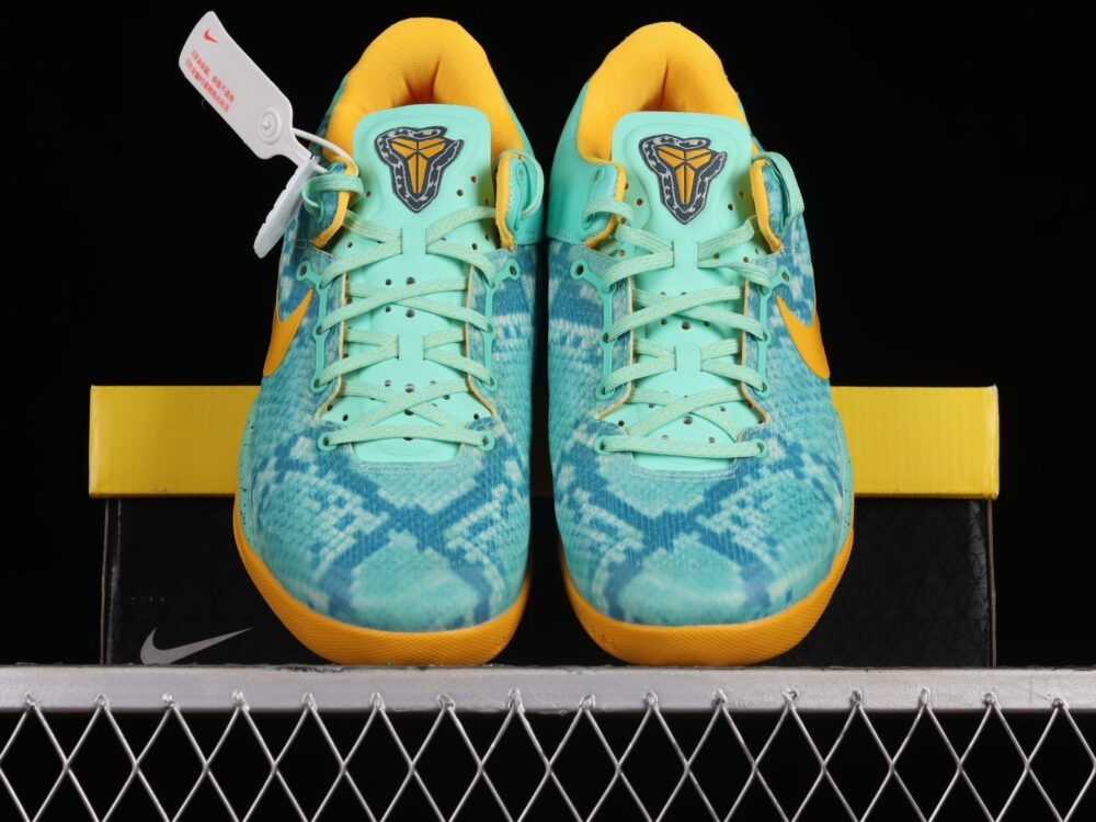 Nike Kobe 8 System Green Glow Laser Orange - 4