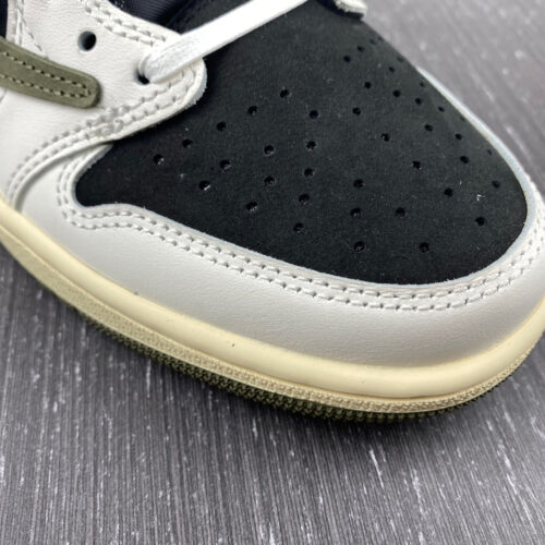 Travis Scott x Air Jordan 1 Low OG “Olive” - 23